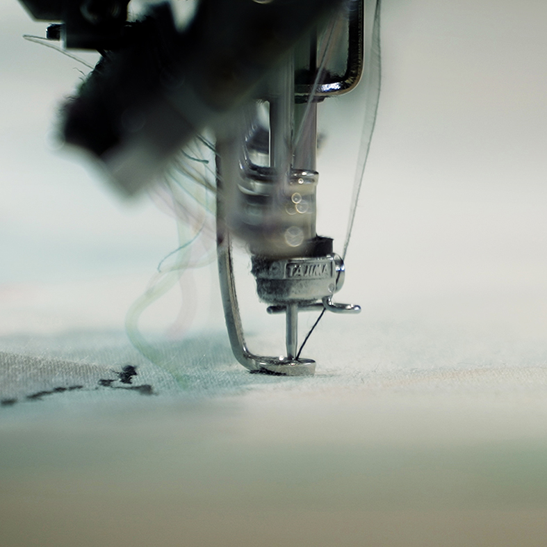 dueemme ricamifico ricami gadget e vestiti brescia, Italia, alta moda e pubblicità